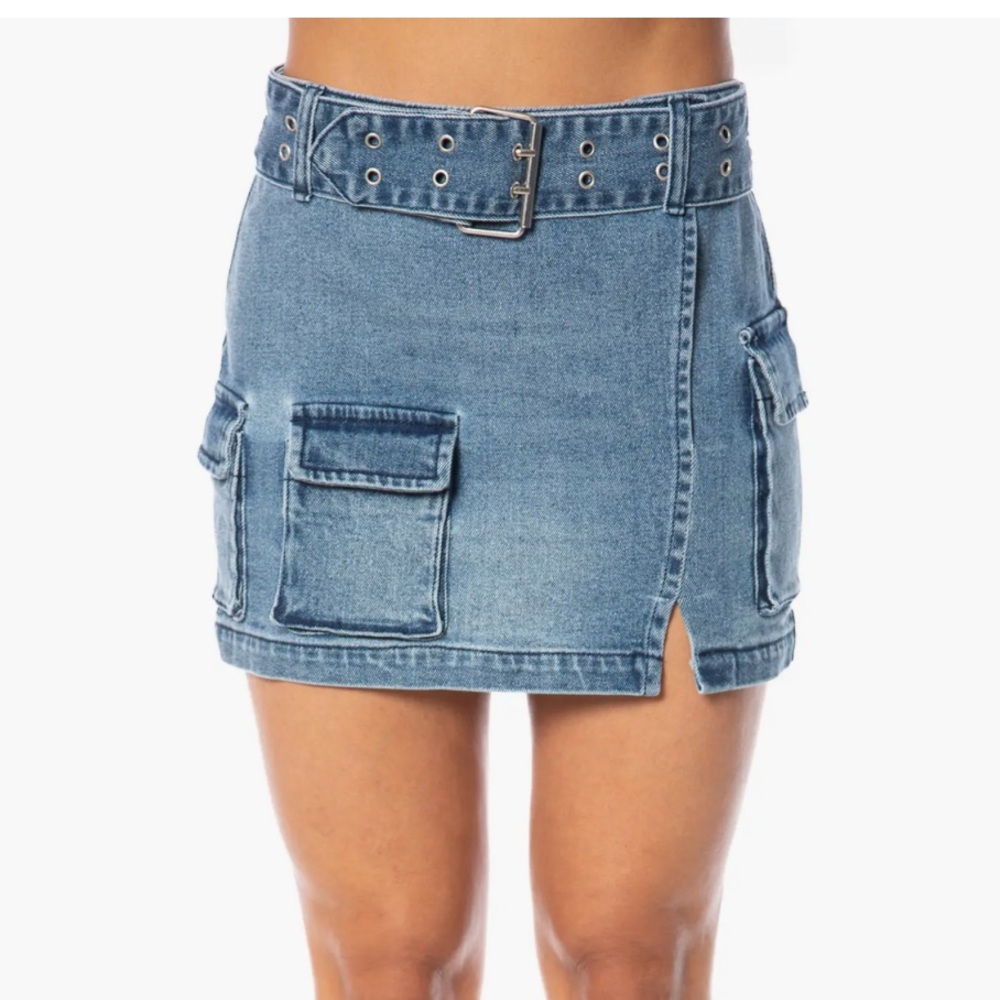 Juicy Couture Light Blue Denim Mini Skirt with Belt